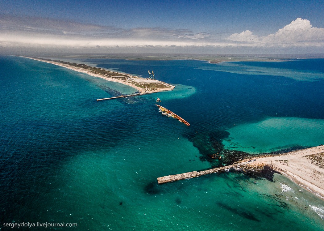 Озеро Донузлав скалы