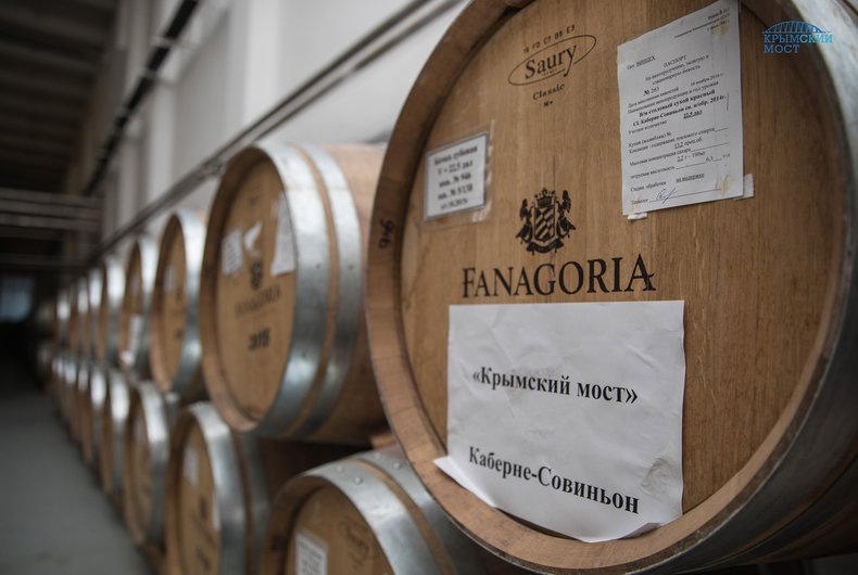 Когда выпустят вино Крымский мост